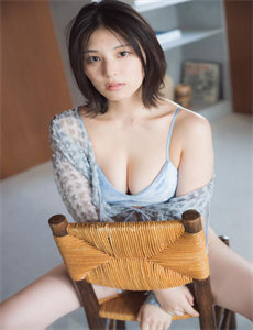 欧美黄色三级-老富婆全程露脸在线观看